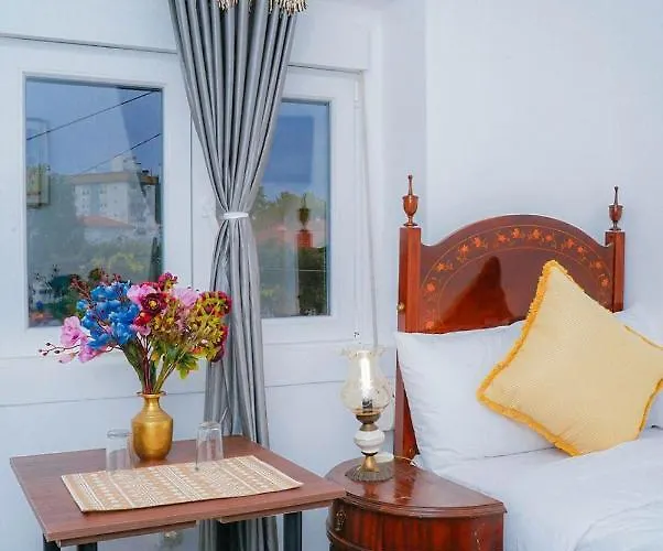 Гостевой дом Residencial Airside Palace Лиссабон