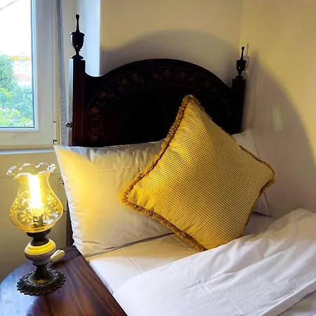 Pensión Residencial Airside Palace